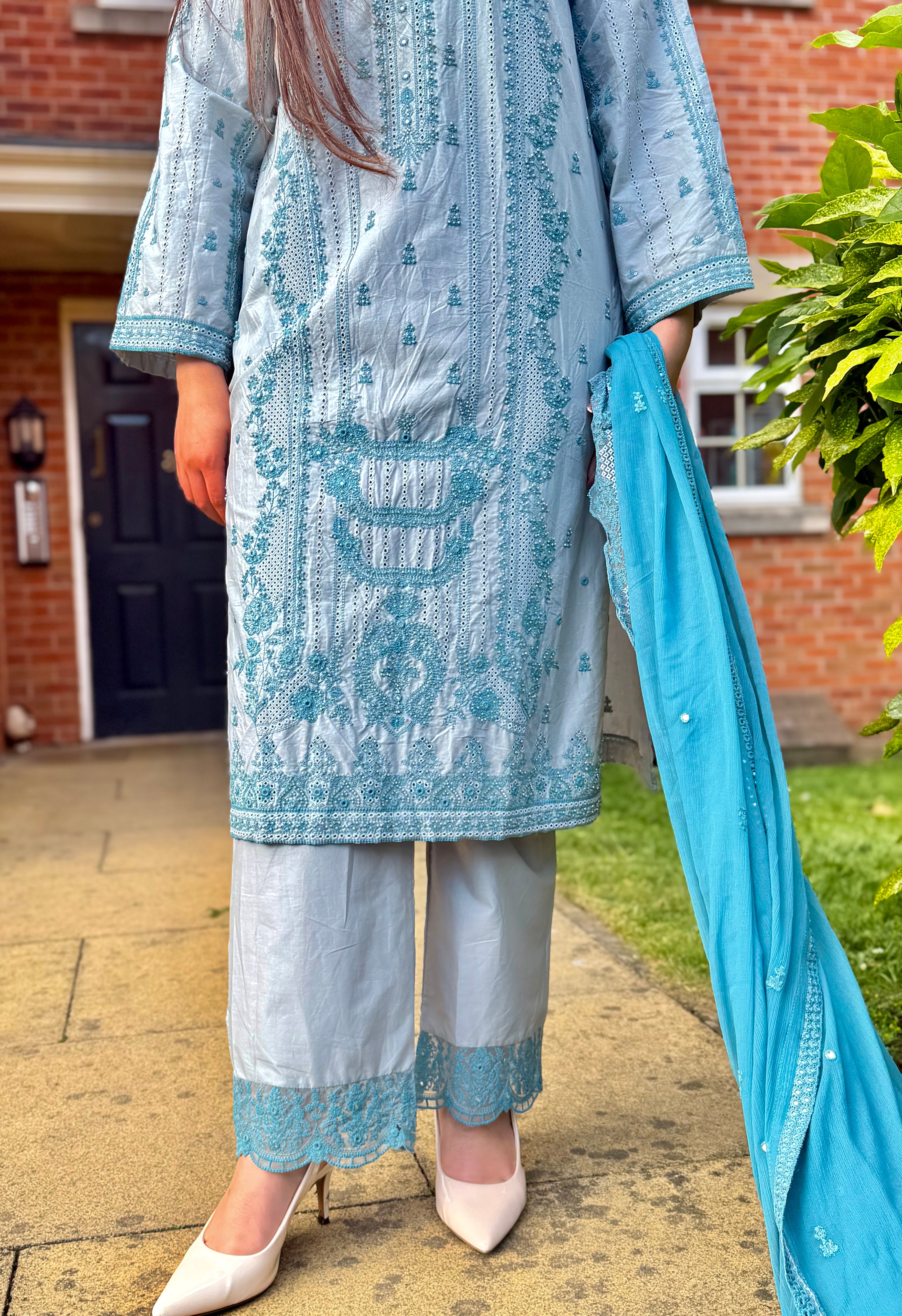 3PC Powder Blue Luxury Lawn