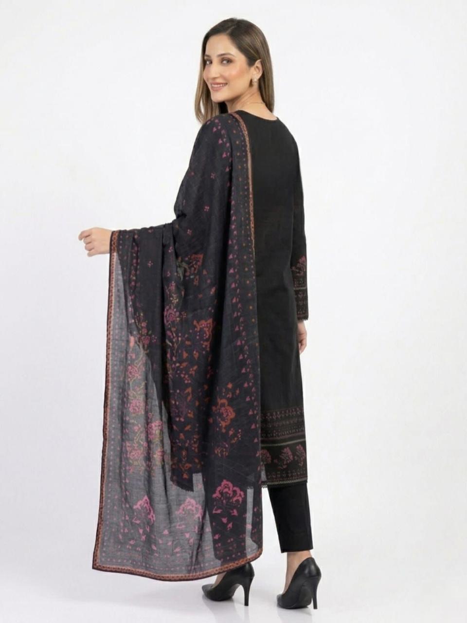3PC Black Embroided Lawn