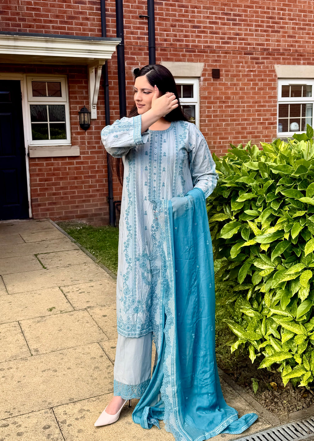 3PC Powder Blue Luxury Lawn