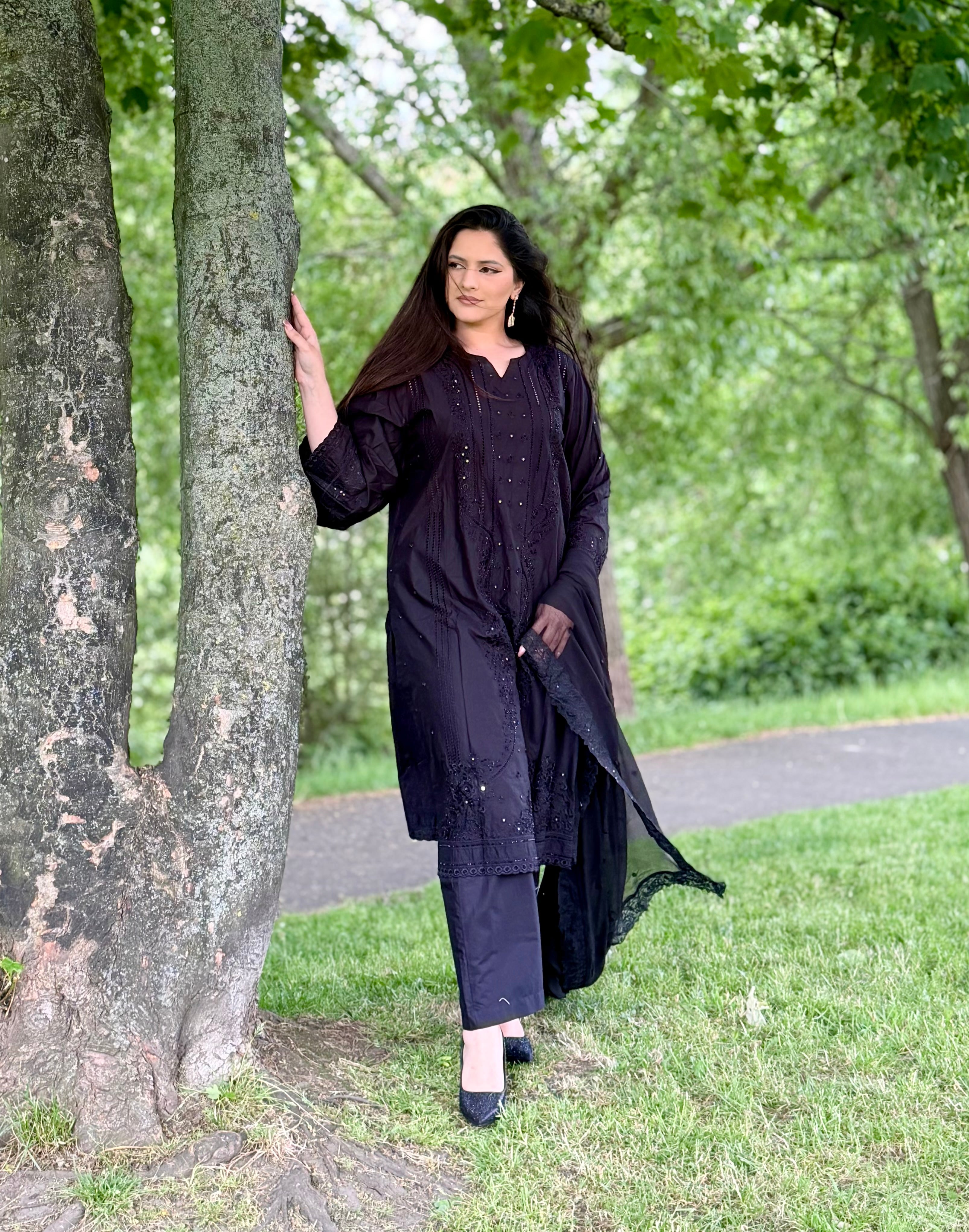 3PC Black Luxury Lawn