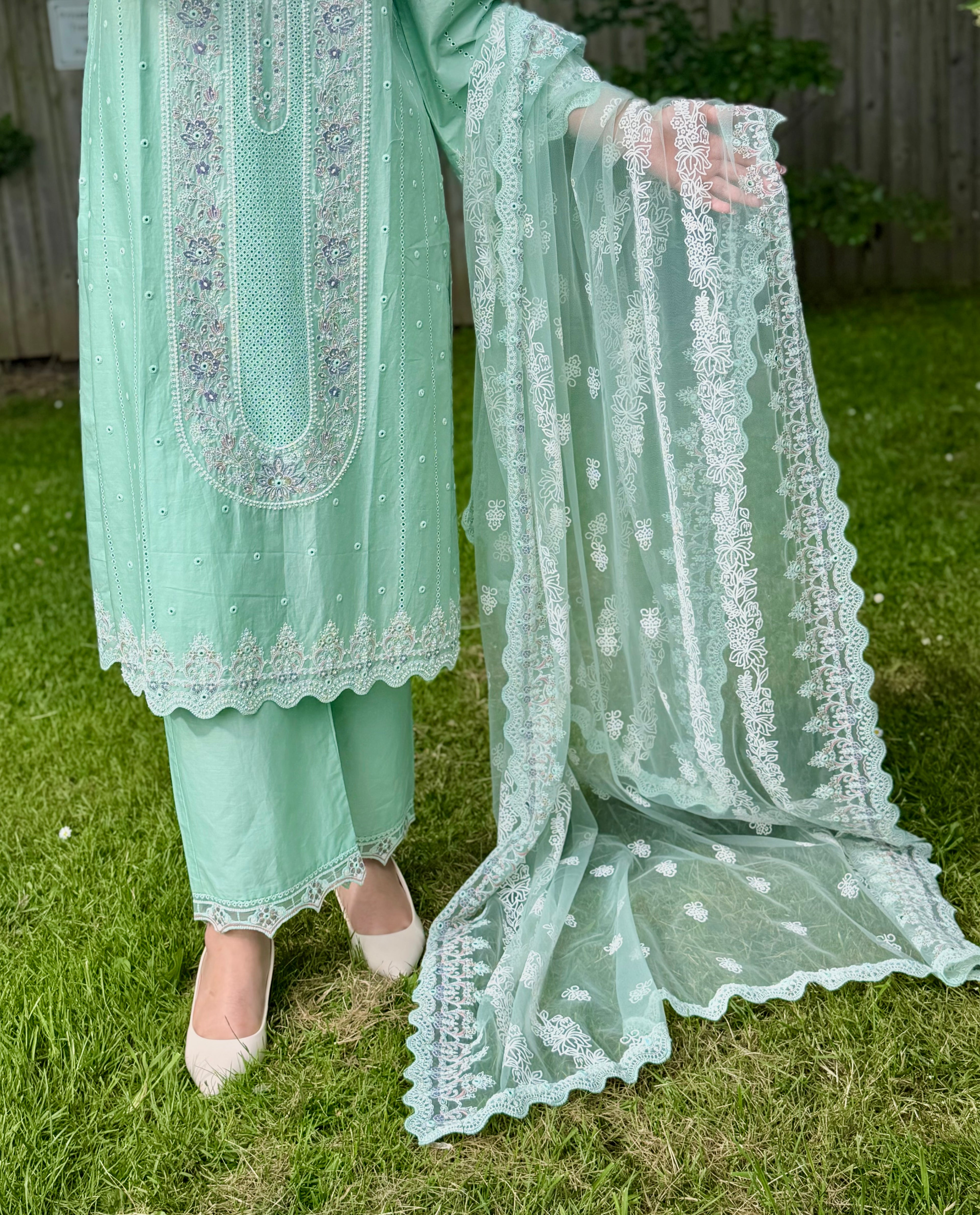 3PC Pastel Mint Green Luxury Lawn